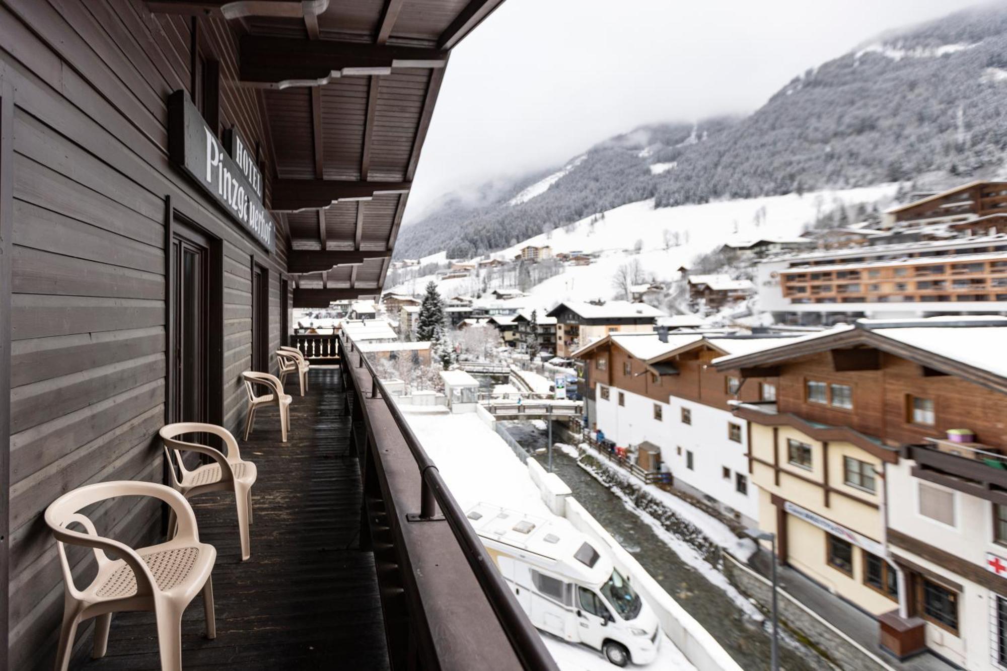 Hotel Pinzgauerhof - Inclusive Evening Dinner Saalbach-Hinterglemm Luaran gambar
